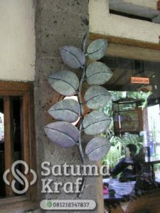 lampu dinding tembaga