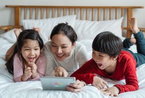 Belajar dari Rumah Jadi Mudah Berkat Teknologi, Begini Caranya!