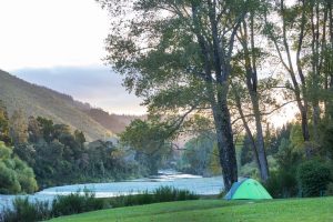 https://hilltopcamplembang.com/tempat-camping-di-lembang-bandung-murah/