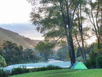 https://hilltopcamplembang.com/tempat-camping-di-lembang-bandung-murah/